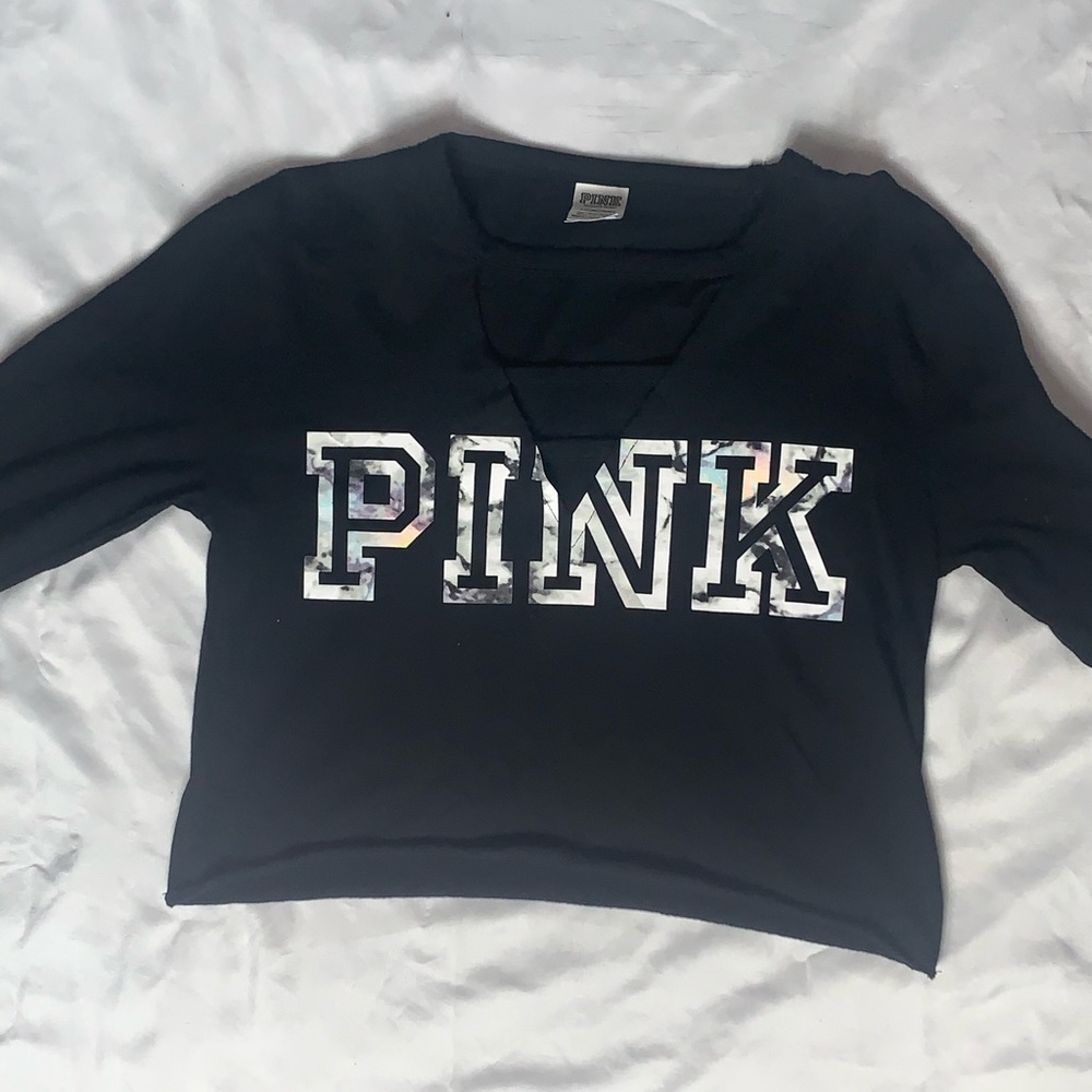 Black and holographic print long sleeve crop top
